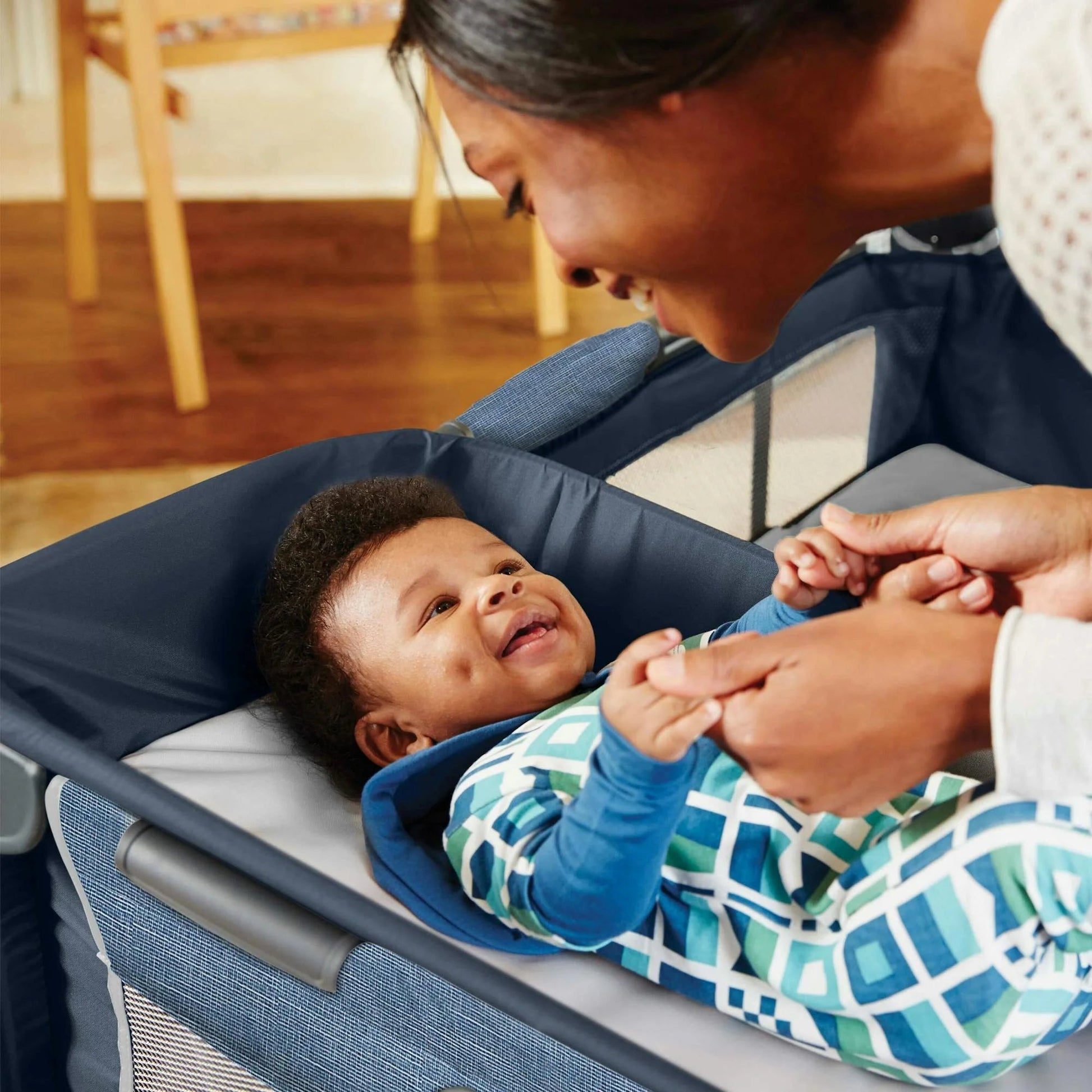 Pack 'N Play Simple Solutions Playard